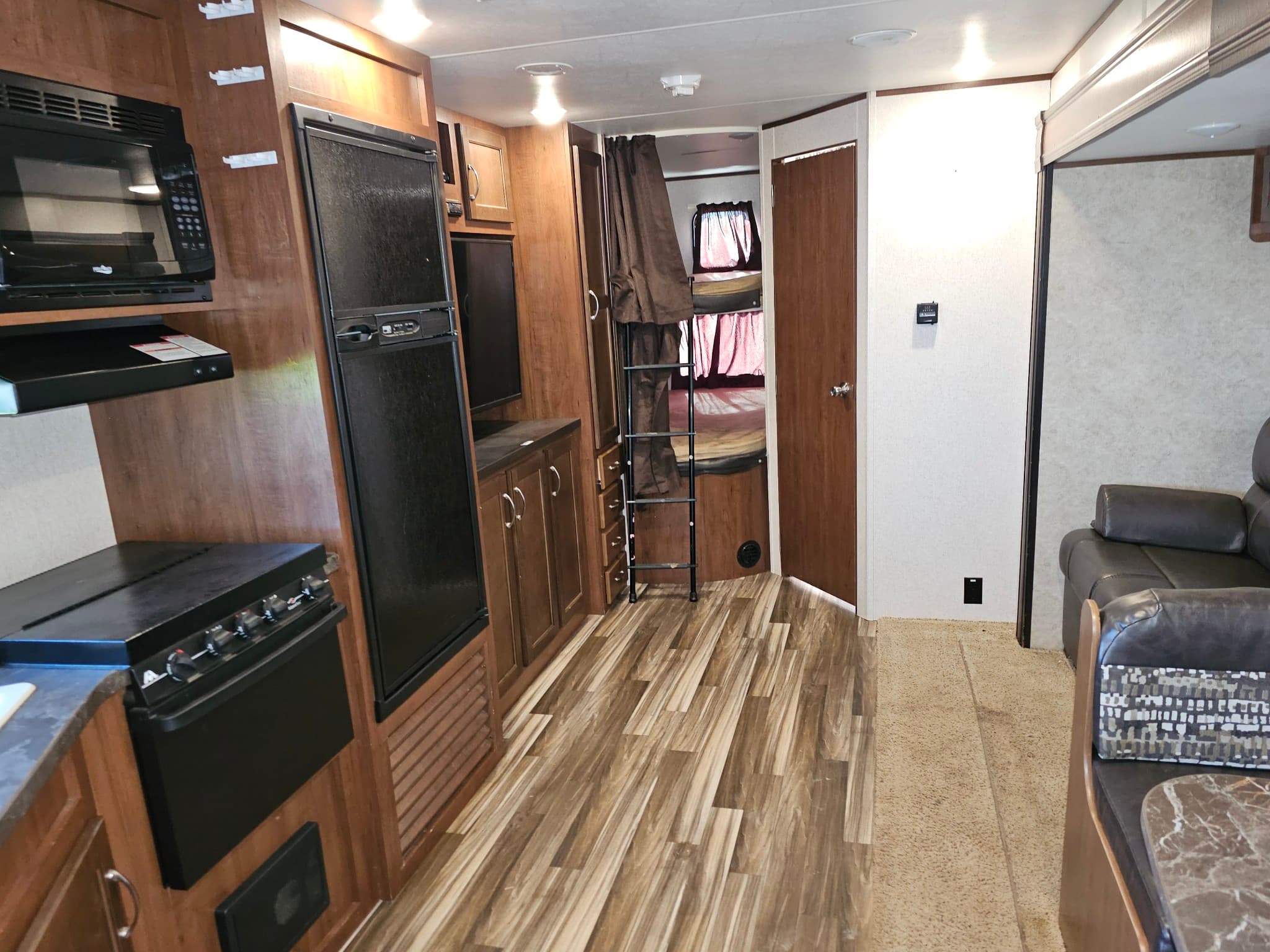 A picture of a Cougar RV from the outside
